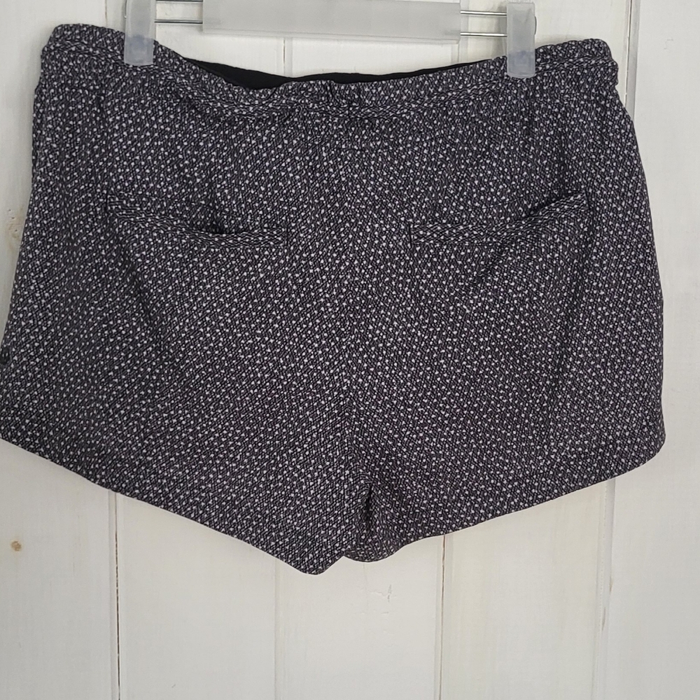 Lululemon Drawstring Printed Running Athletic Poc… - image 3